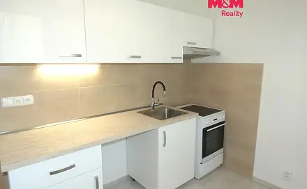 Pronájem bytu 1+1 38 m²