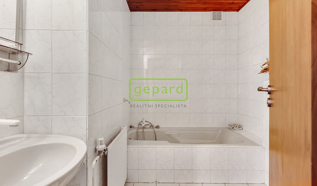 Prodej domu 353 m² s pozemkem 496 m², Přelouč – náhled fotky 27