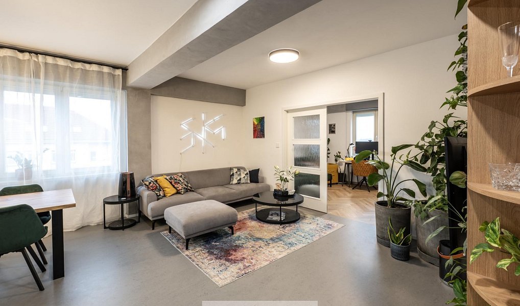 Prodej bytu 3+kk 70 m², Praha – náhled fotky 2
