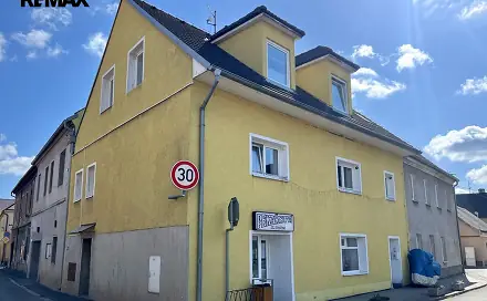 Prodej domu 407 m² s pozemkem 244 m², Revoluční, Údlice, okres Chomutov