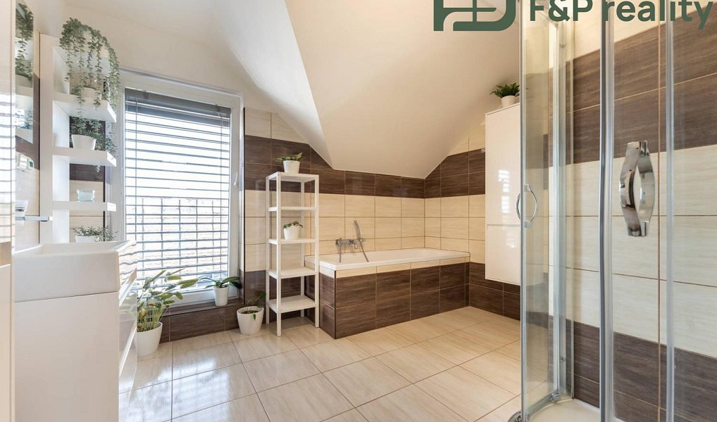 Prodej domu 97 m² s pozemkem 300 m², Miskovice – náhled fotky 10