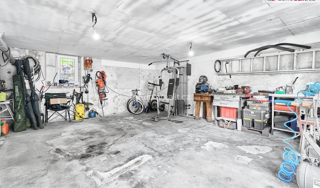 Prodej domu 380 m² s pozemkem 489 m², Jáchymov – náhled fotky 17