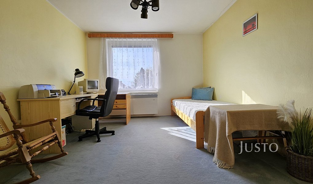 Prodej domu 296 m² s pozemkem 853 m², Strakonice – náhled fotky 18