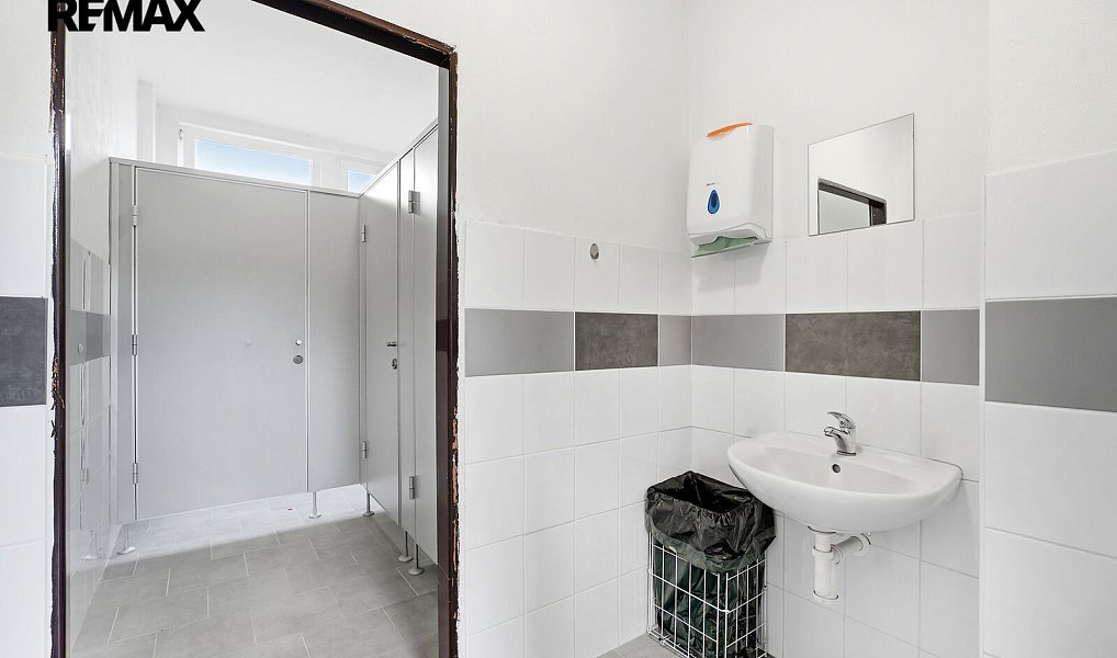 Prodej ubytovacího objektu 1 730 m², Jablonné v Podještědí – náhled fotky 13