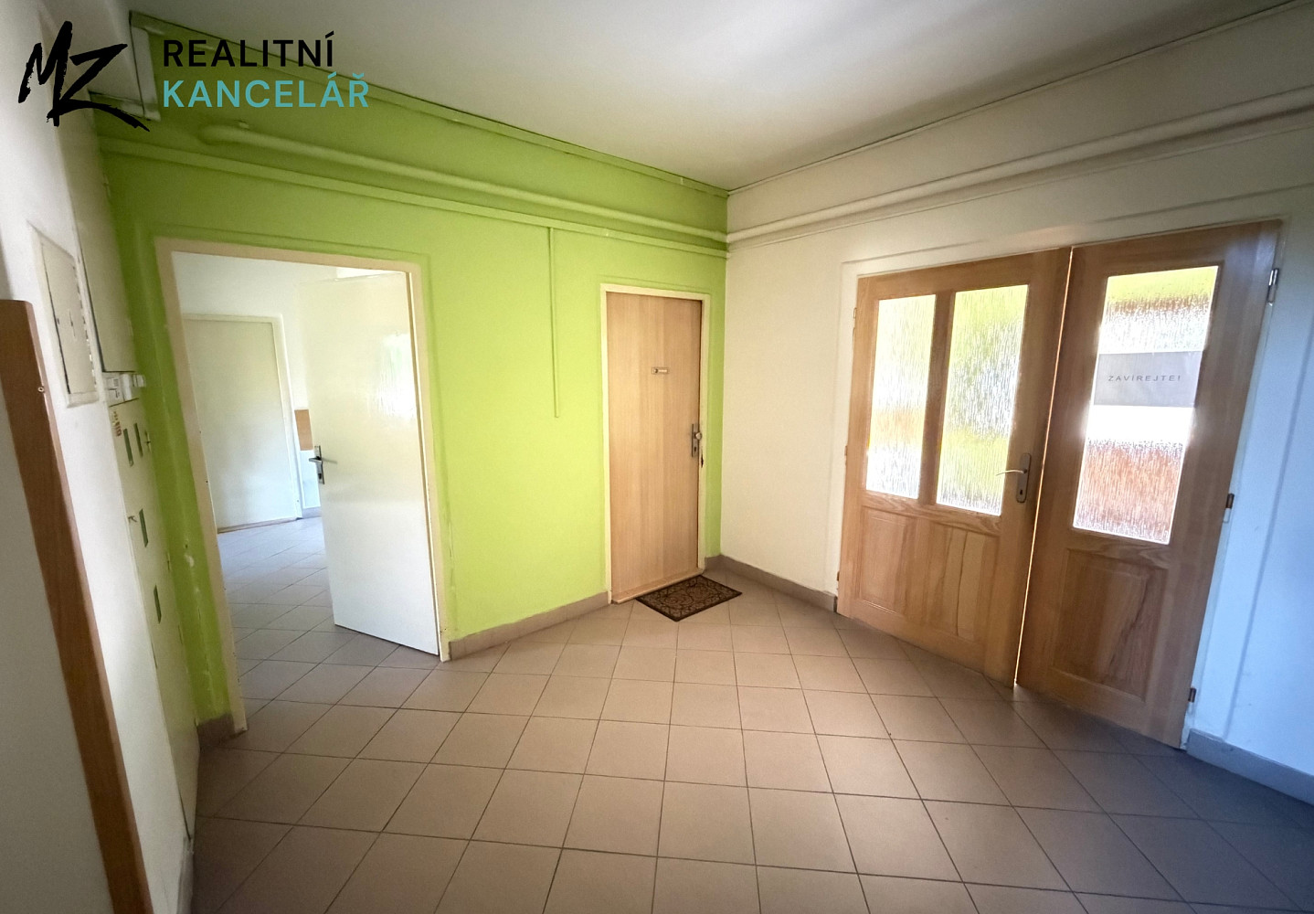 Pronájem bytu 1+1 37 m² — photo 2