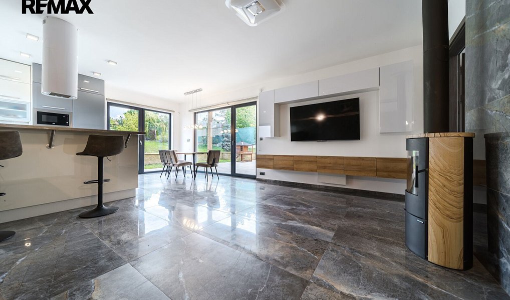 Prodej domu 99 m² s pozemkem 1 150 m², Pouzdřany – náhled fotky 9