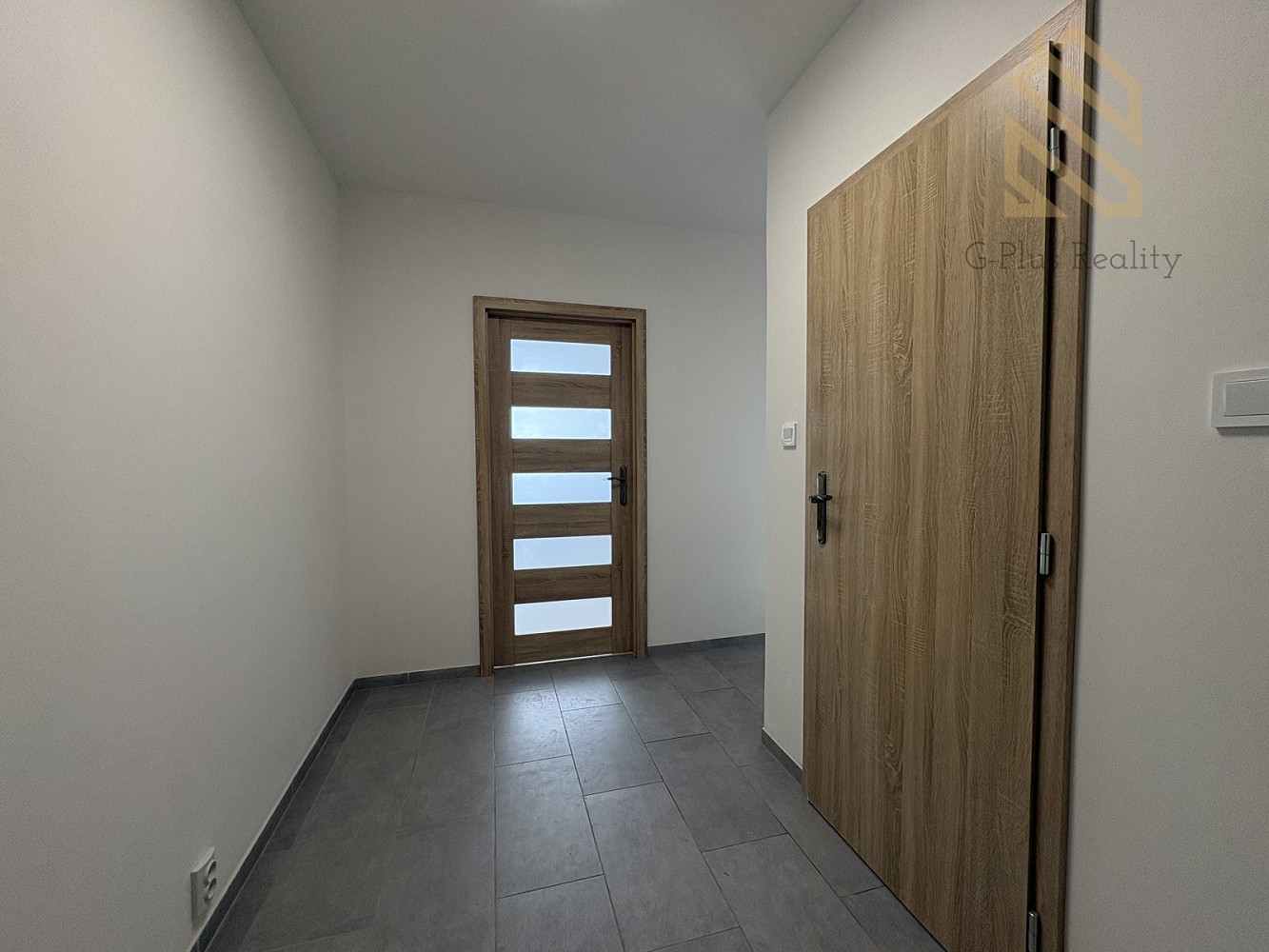 Pronájem bytu 2+1 38 m² – fotografie 5
