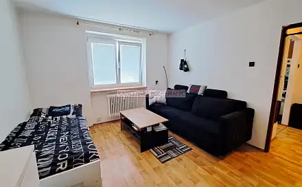 Pronájem bytu 1+1 35 m², Na Hrázi, Vsetín