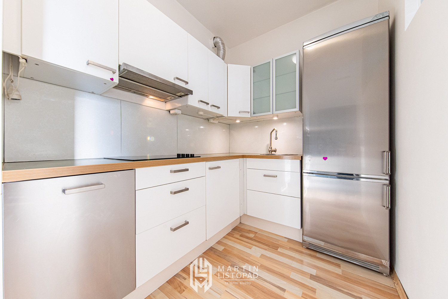 Pronájem bytu 2+kk 47 m² – fotografie 3