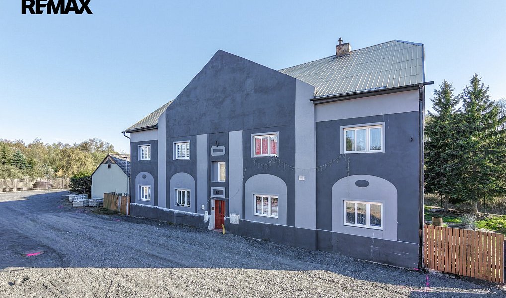 Prodej domu 270 m² s pozemkem 777 m², Zabrušany – náhled fotky 2