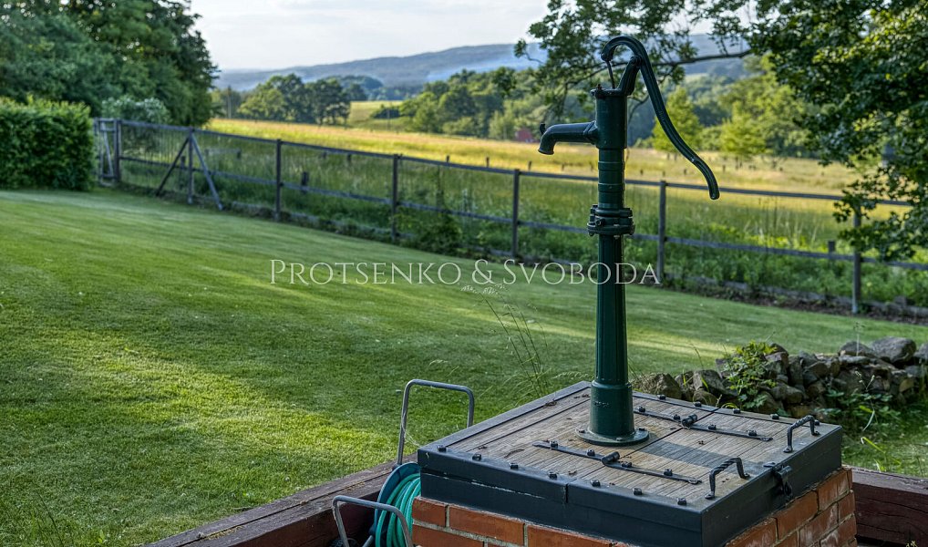 Prodej chaty/chalupy 172 m² s pozemkem 3 502 m², Heřmanice – náhled fotky 47