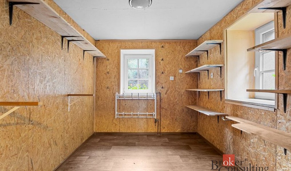 Prodej domu 650 m² s pozemkem 906 m², Strážné – náhled fotky 27