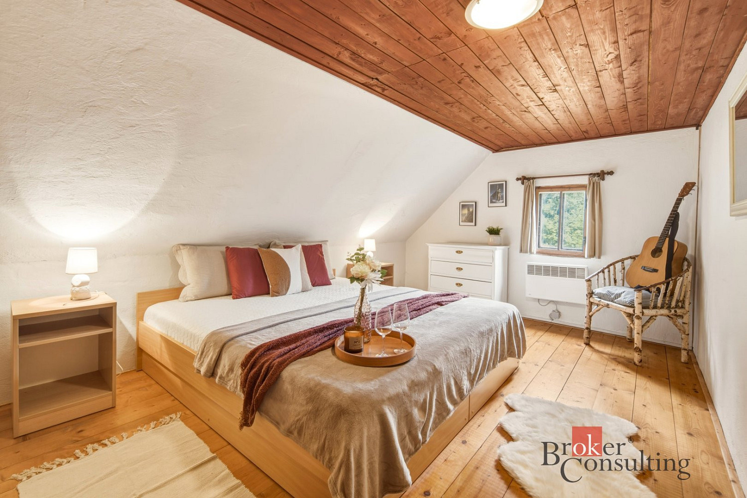 Prodej domu 250 m² s pozemkem 4 135 m² — photo 3