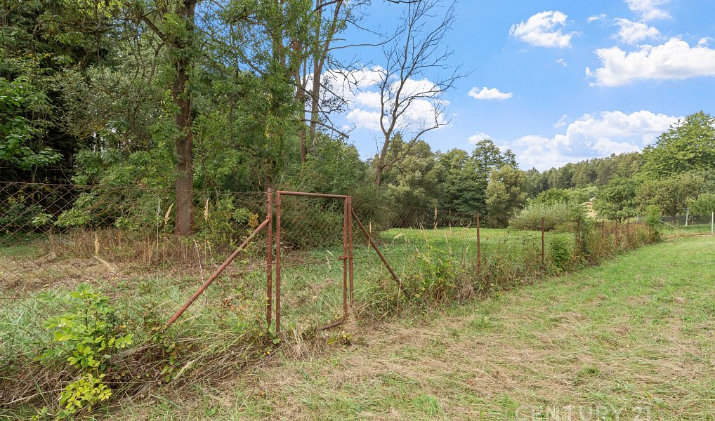 Prodej chaty/chalupy 310 m² s pozemkem 2 159 m², Kněževes – náhled fotky 24