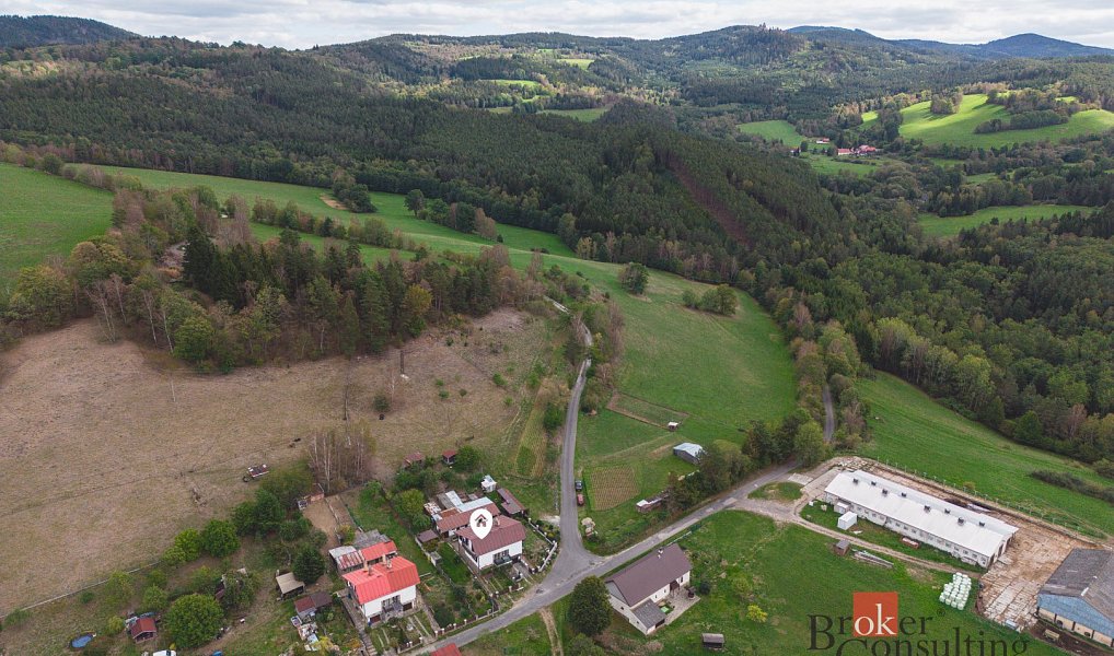 Prodej domu 141 m² s pozemkem 837 m², Dlouhá Ves – náhled fotky 28