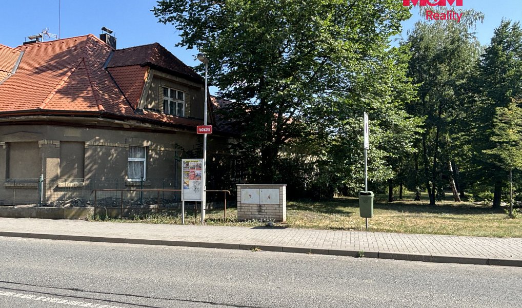 Prodej domu 300 m² s pozemkem 1 610 m², Králův Dvůr – náhled fotky 4