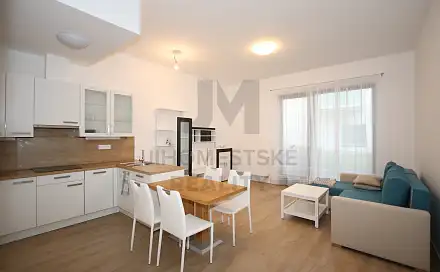 Pronájem bytu 3+kk 79 m²