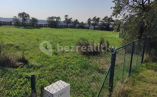 Prodej stavebního pozemku 1 500 m², Lišice, okres Hradec Králové