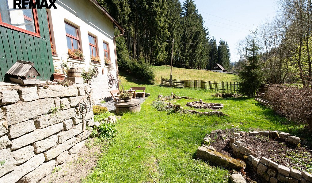 Prodej domu 250 m² s pozemkem 900 m², Smržovka – náhled fotky 4