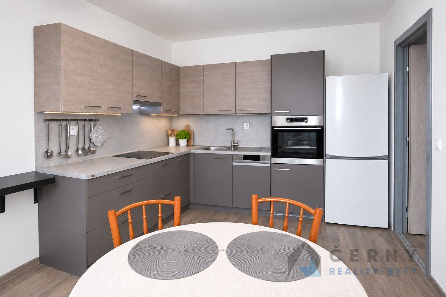 Prodej bytu 3+1 58 m² – fotografie 3