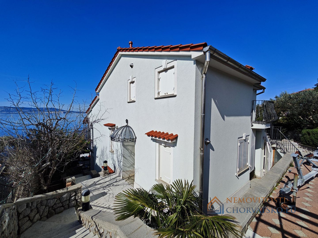 Prodej domu 250 m² s pozemkem 430 m² – pohled 5