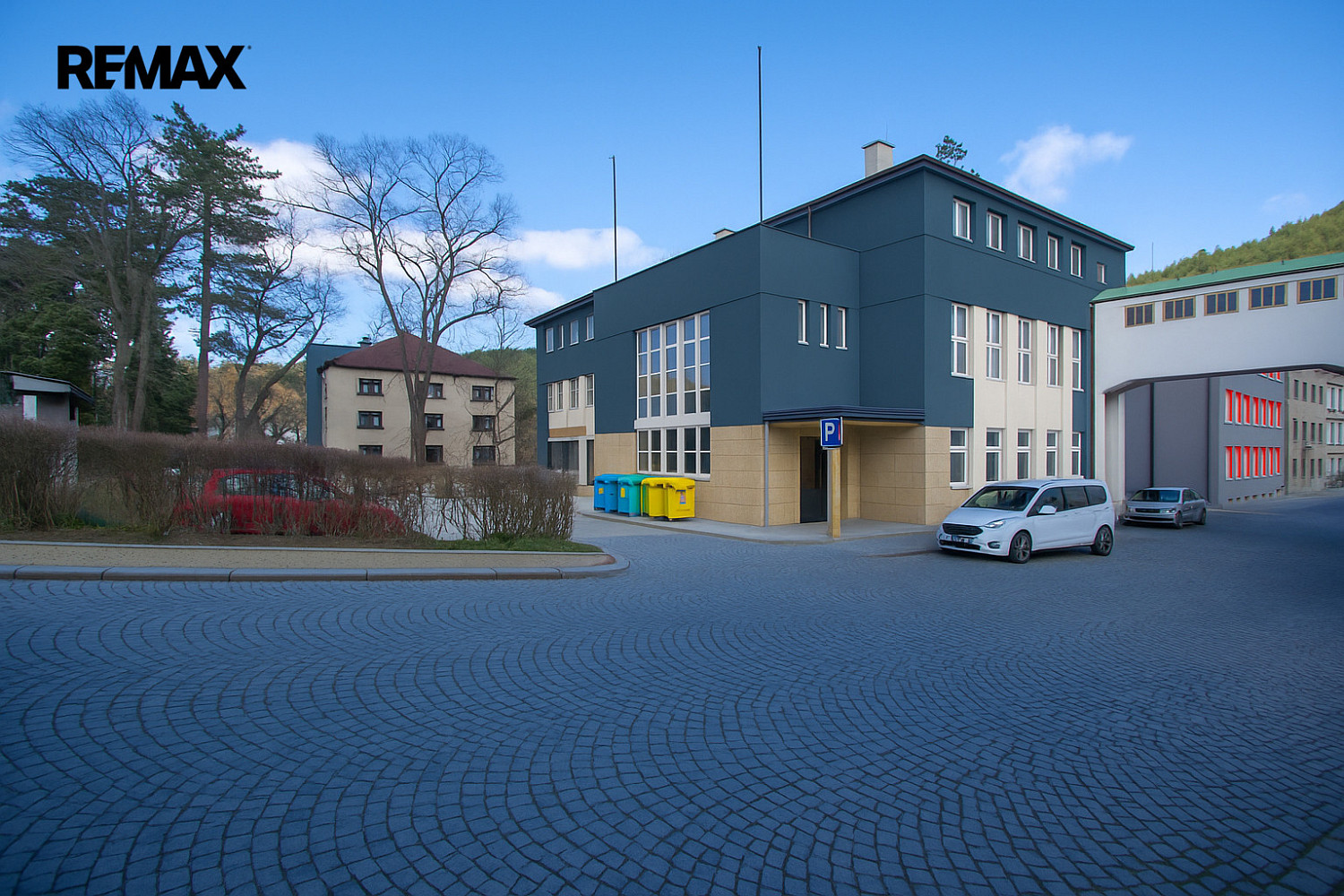 Prodej výrobních prostor 1 817 m²