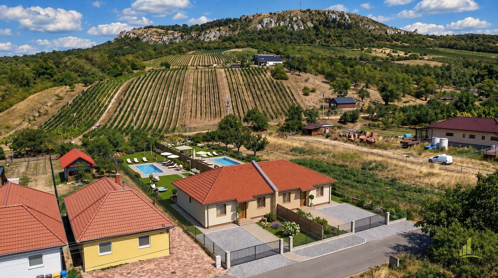 Prodej stavebního pozemku 916 m² – fotografie 5