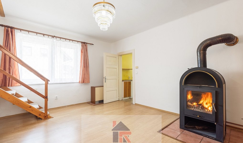 Prodej domu 130 m² s pozemkem 812 m², Kounice – náhled fotky 5