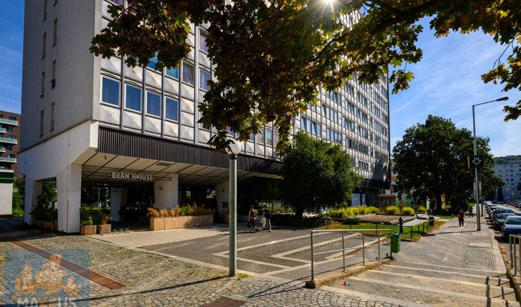 Pronájem bytu 1+kk 37 m², Praha – náhled fotky 17