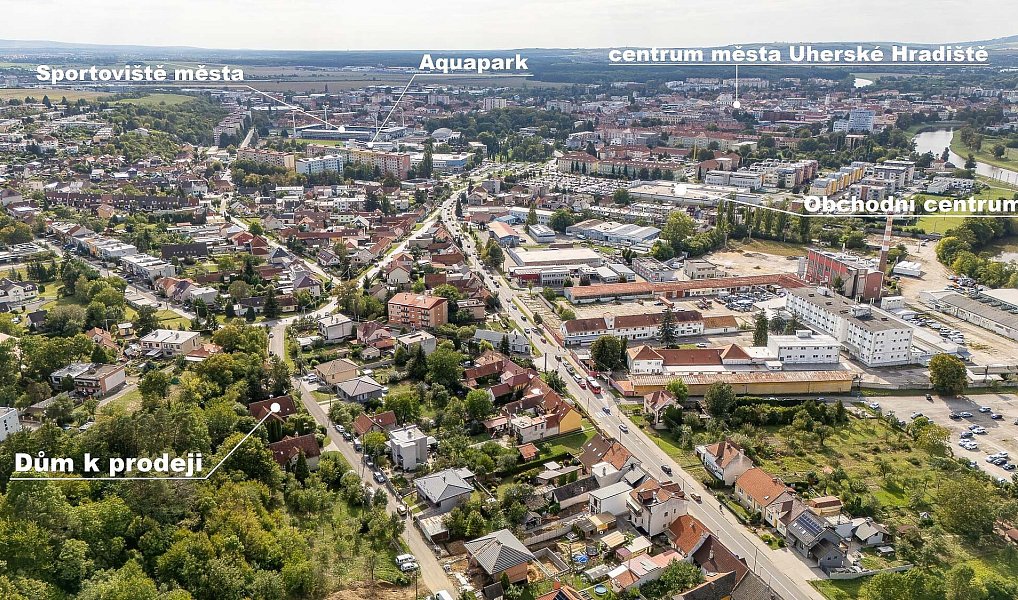 Prodej domu 184 m² s pozemkem 1 027 m², Uherské Hradiště – náhled fotky 54