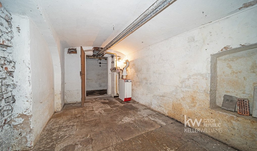 Prodej domu 434 m² s pozemkem 2 176 m², Jilemnice – náhled fotky 33