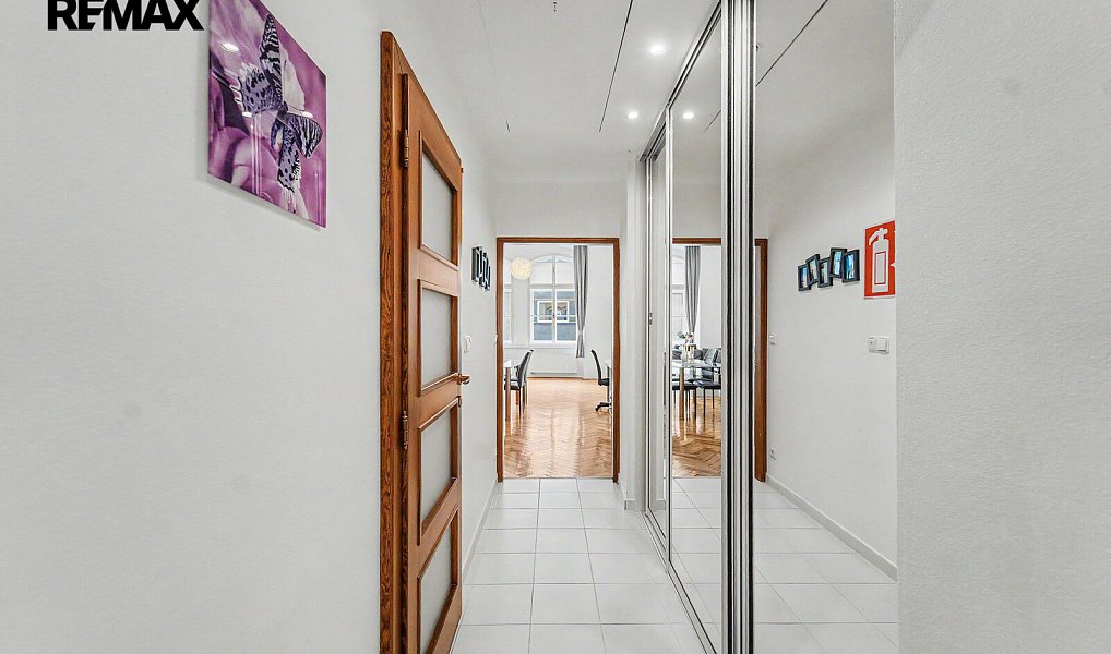 Prodej bytu 2+kk 88 m², Praha – náhled fotky 13