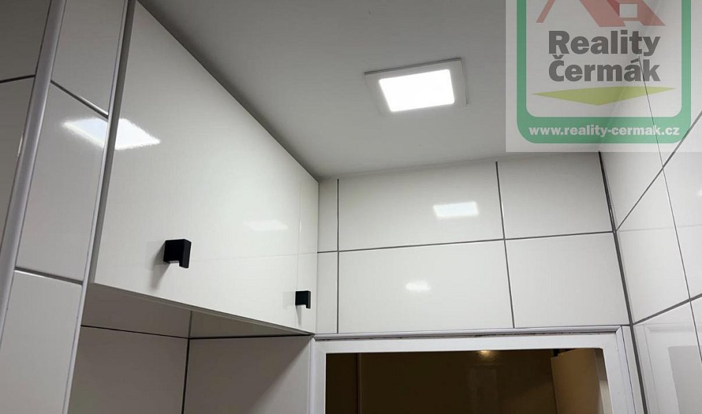 Prodej bytu 2+1 72 m², Domažlice – náhled fotky 10