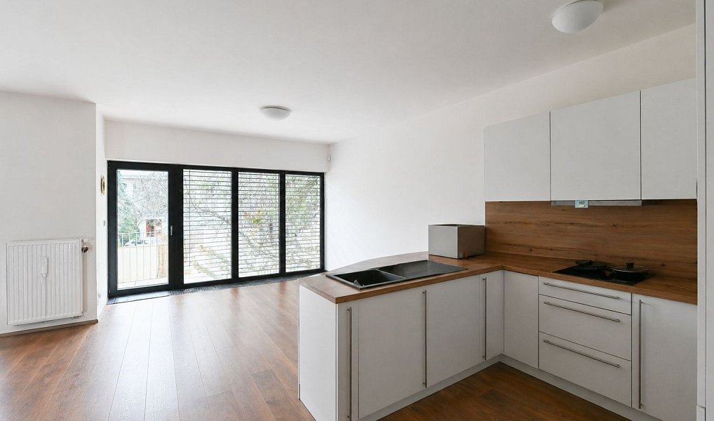 Prodej bytu 2+kk 58 m², Praha – náhled fotky 3