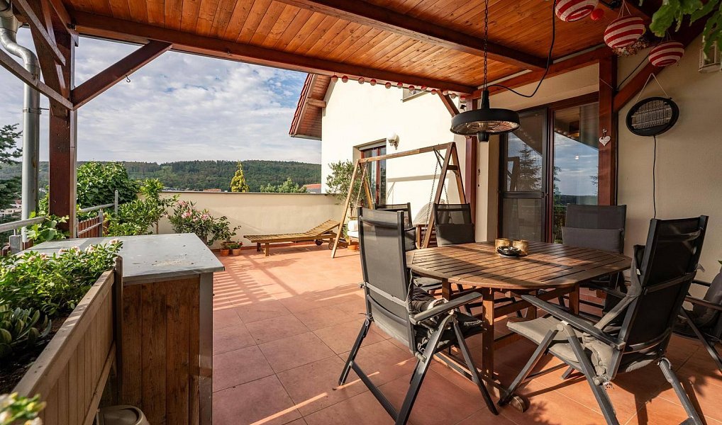 Prodej domu 169 m² s pozemkem 711 m², Kanice – náhled fotky 22