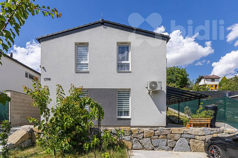 Prodej rodiiného domu od Canaby 96 m² na pozemku 412 m²