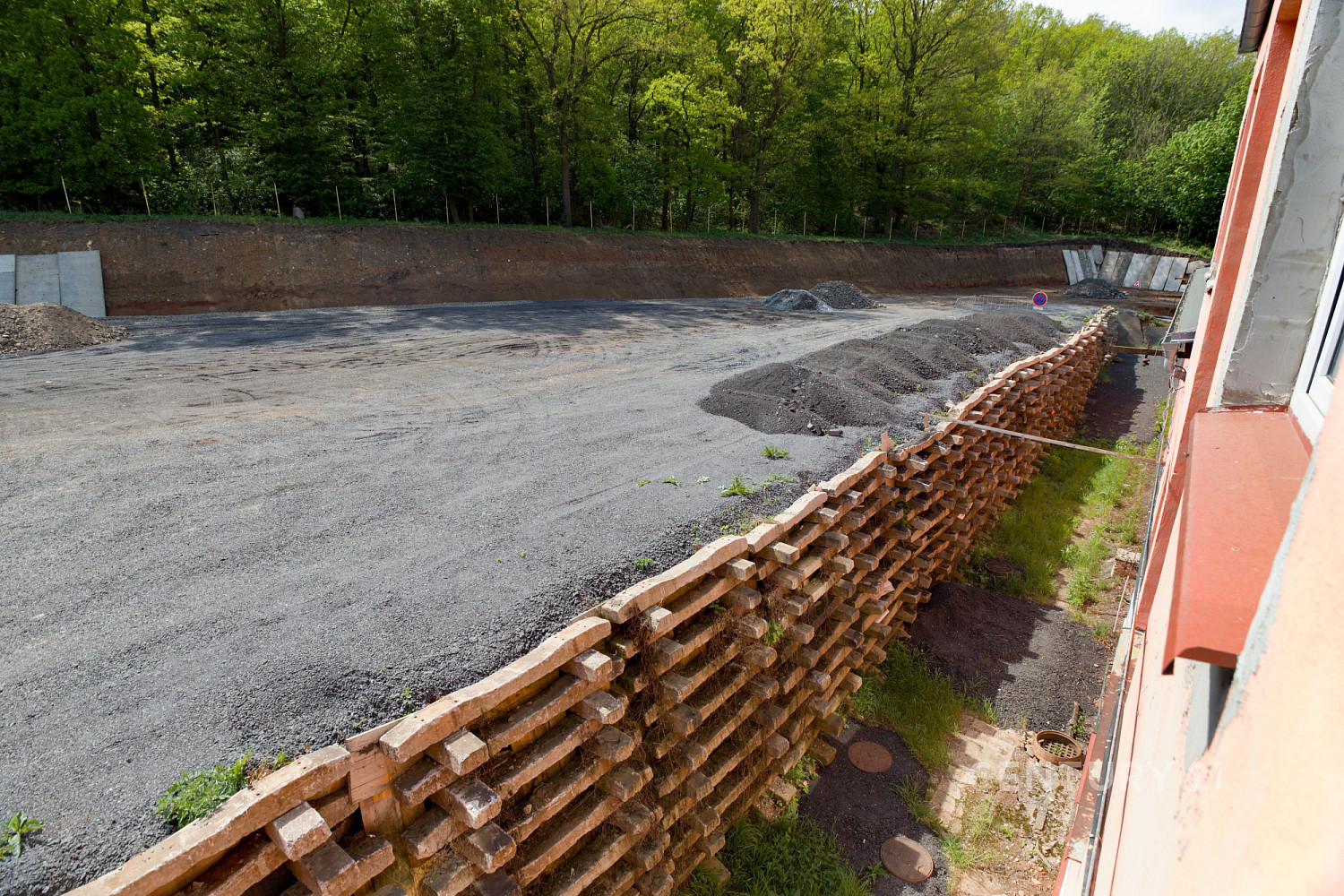 Pronájem pozemku 4 000 m²