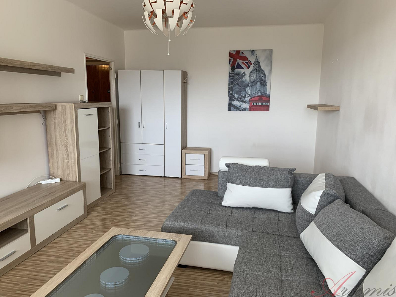 Pronájem bytu 1+1 36 m² – fotografie 5