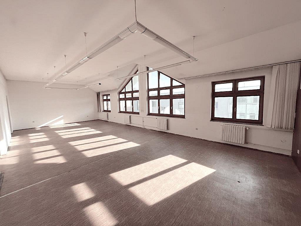 Pronájem kanceláře 40 m² – fotografie 5