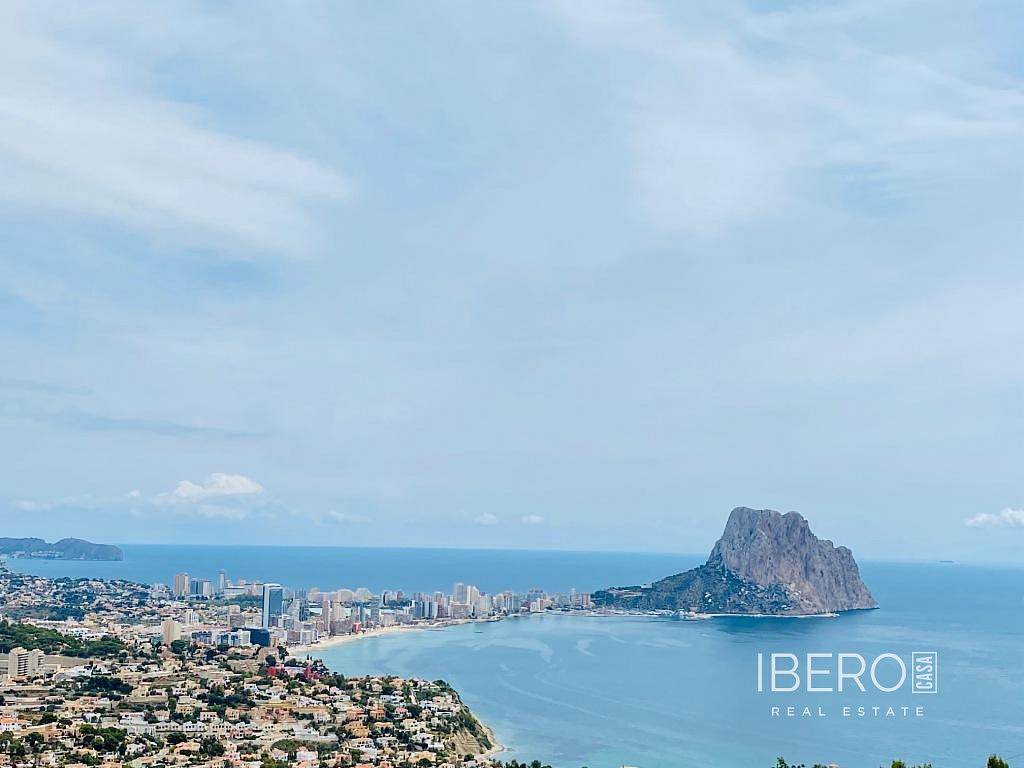 Prodej domu 363 m² s pozemkem 637 m²