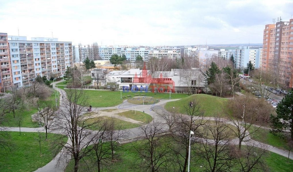 Prodej bytu 1+kk 27 m², Praha – náhled fotky 18