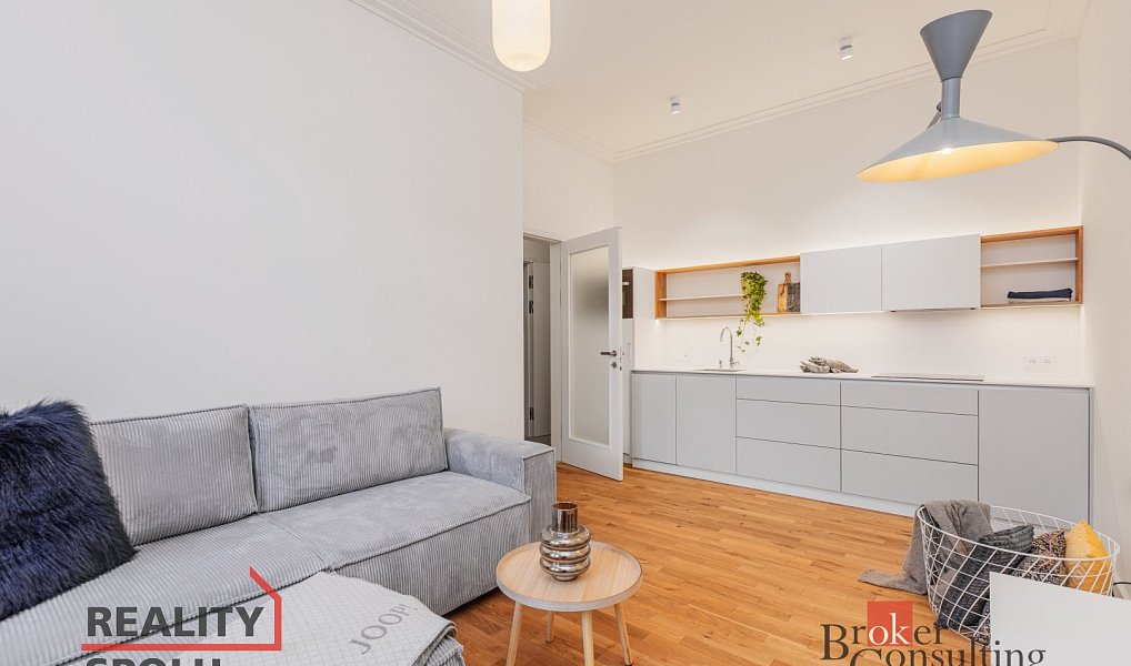 Prodej bytu 2+kk 47 m², Praha – náhled fotky 2