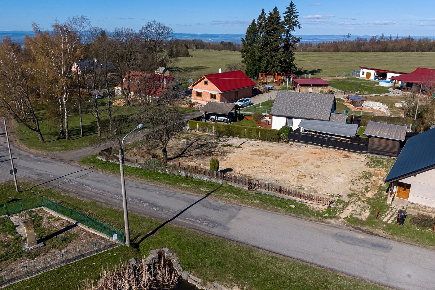 Prodej stavebního pozemku 574 m² – fotografie 2