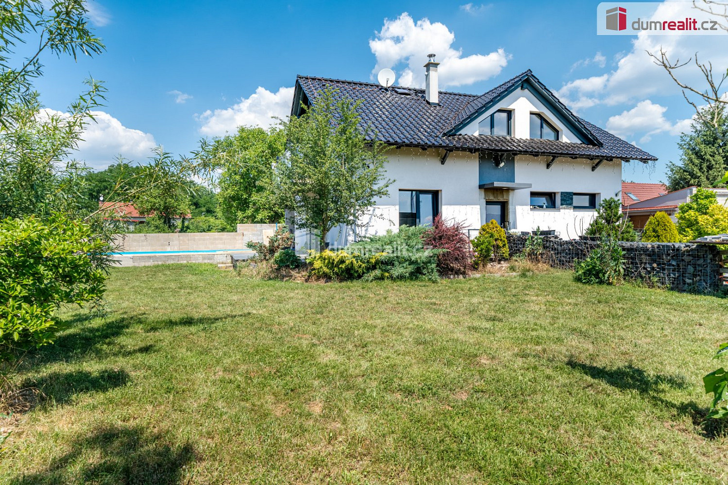 Prodej domu 159 m² s pozemkem 1 060 m²