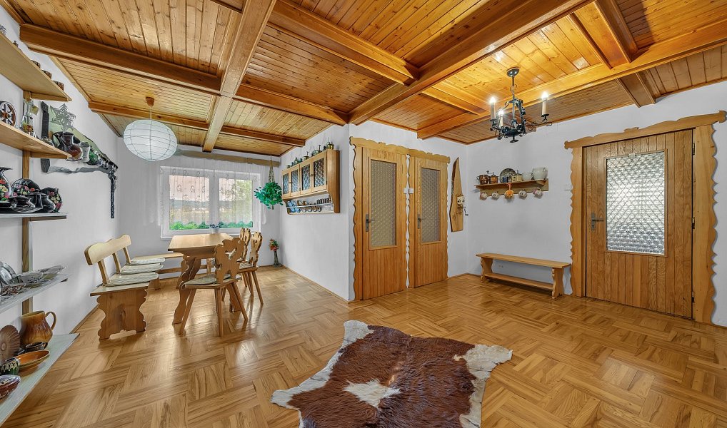 Prodej domu 253 m² s pozemkem 5 652 m², Červený Kostelec – náhled fotky 21