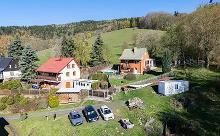 Prodej domu 310 m² s pozemkem 2 949 m², Perštejn - Rájov, okres Chomutov