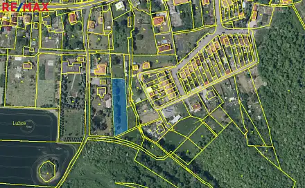 Prodej stavebního pozemku 2 811 m², Lužice, okres Most