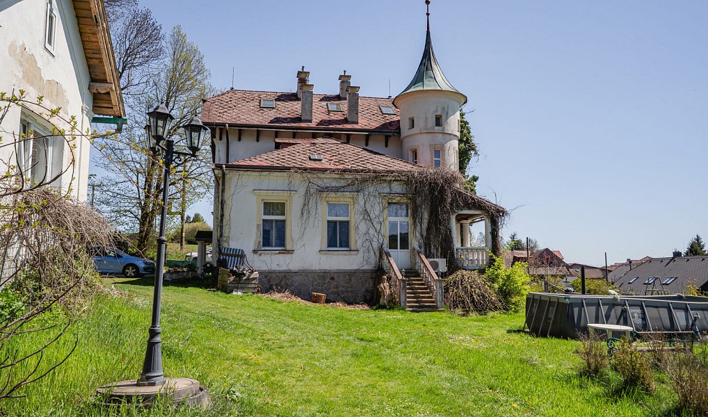 Prodej ubytovacího objektu 440 m², Česká Kubice – náhled fotky 4
