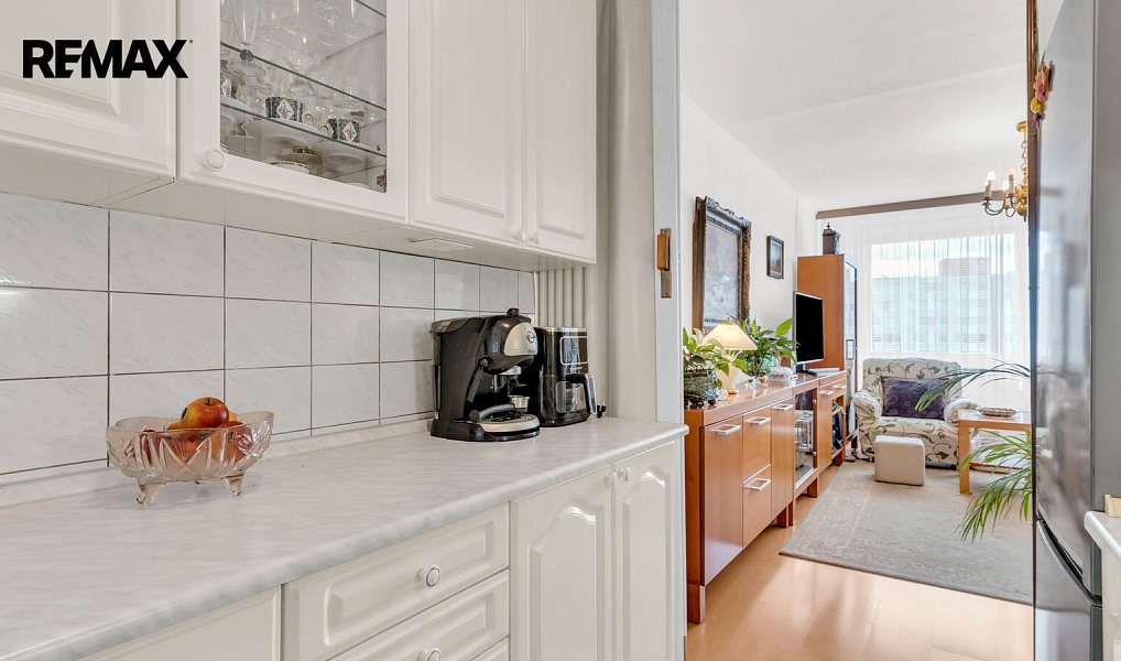 Prodej bytu 2+kk 43 m², Praha – náhled fotky 9