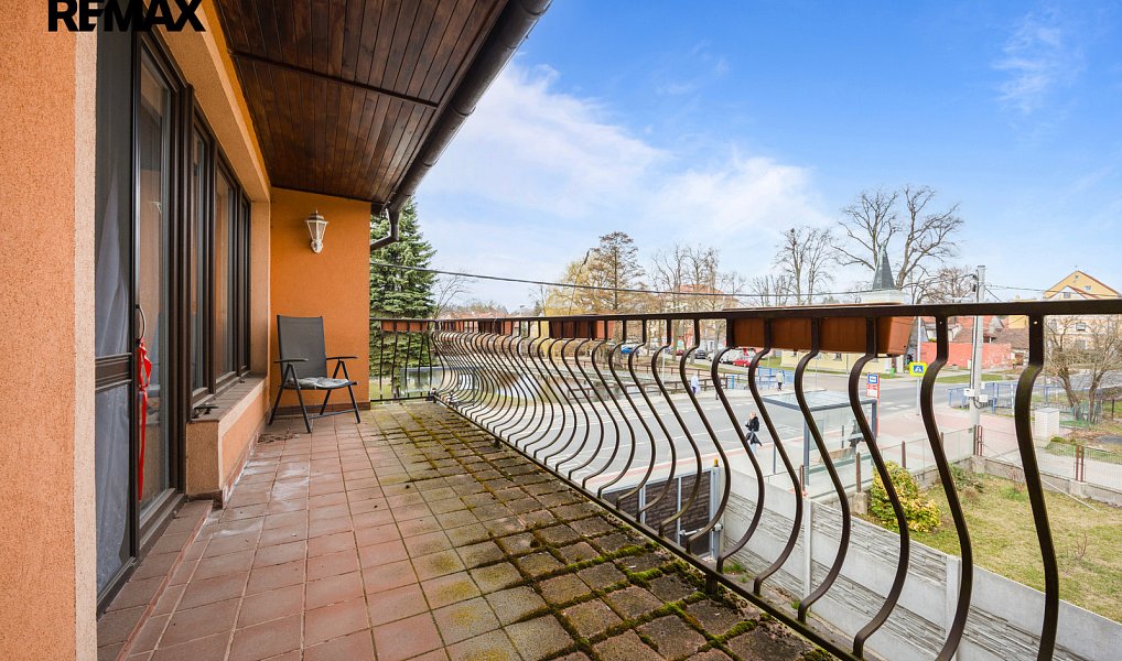 Prodej domu 240 m² s pozemkem 438 m², Nučice – náhled fotky 21